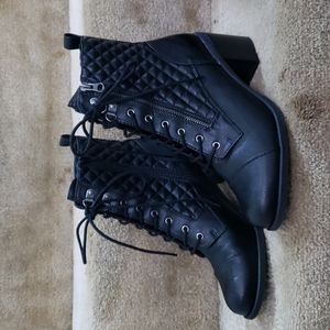 White Mountain Ankle Boots